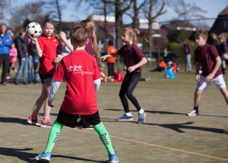 De Eemvogels blikt terug op succesvolle Schoolkorfbaldag